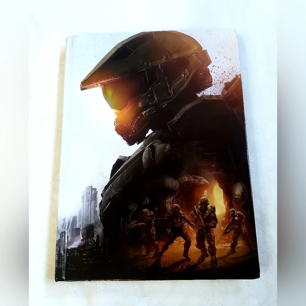 Halo 5 Guardians Collectors Edition Study Guide